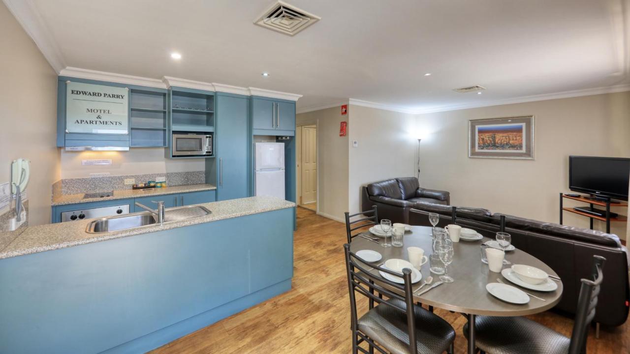 Edward Parry Motel And Apartments Tamworth Esterno foto