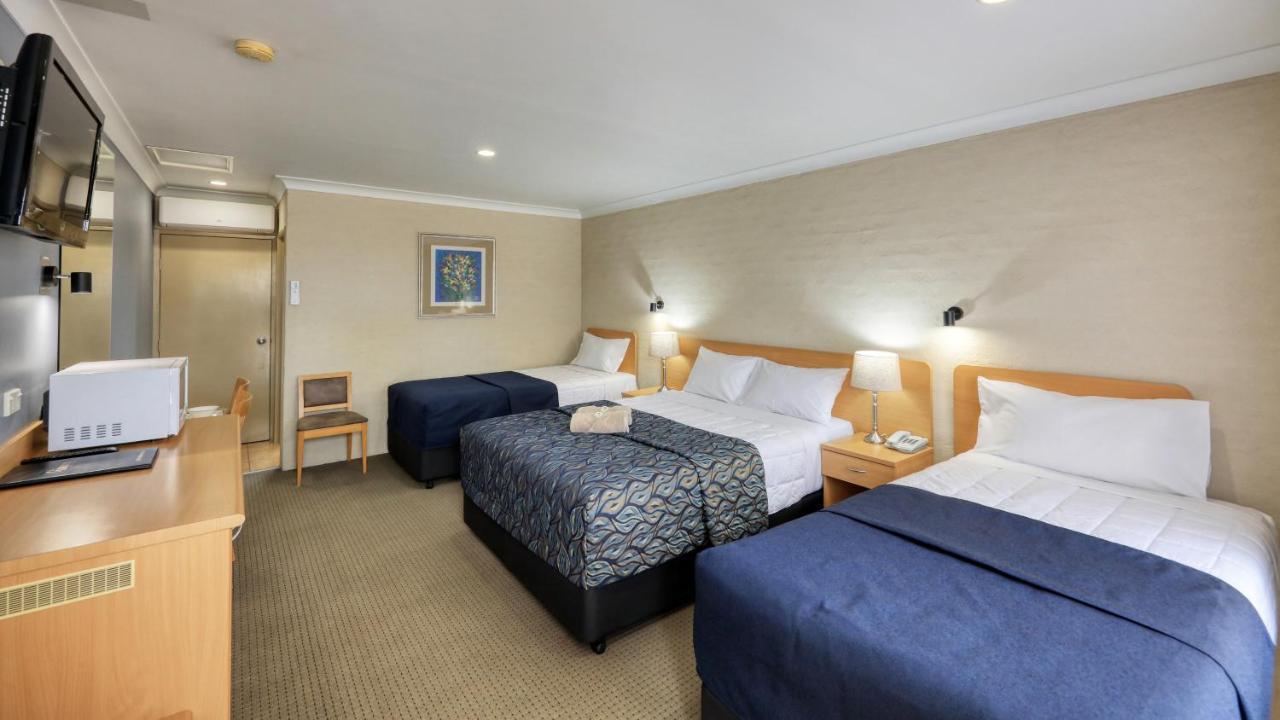 Edward Parry Motel And Apartments Tamworth Esterno foto