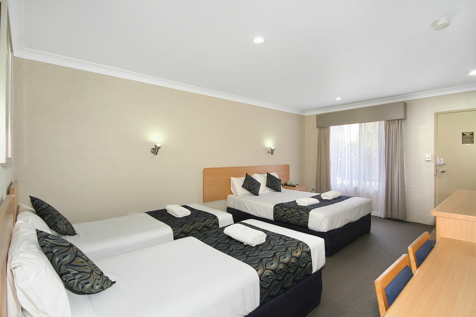 Edward Parry Motel And Apartments Tamworth Esterno foto